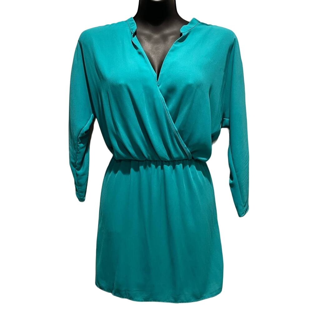 Eight Sixty Brand Size Small Wrapped Illusion Front Dress - Size Small.